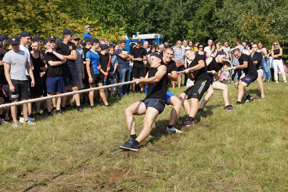 Вперед к победе! В Академии МВД прошел спортивный праздник первокурсников